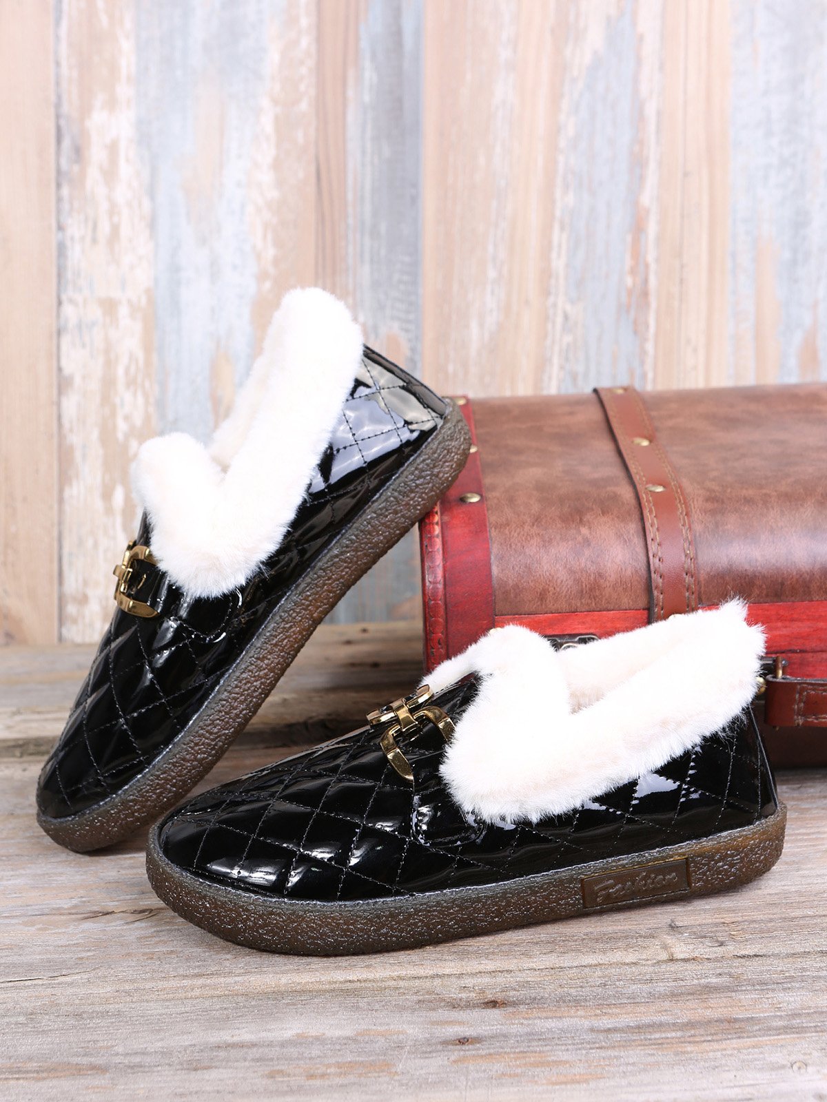 Women's Winter Furry Lined Slip On Flat Shoes