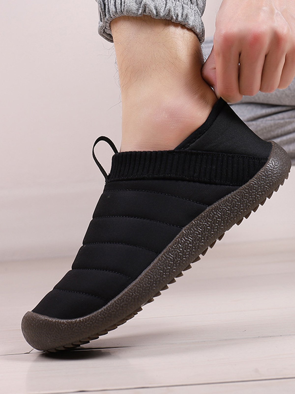 Plus Size Unisex Warm Embossed Slip On Flat Shoes