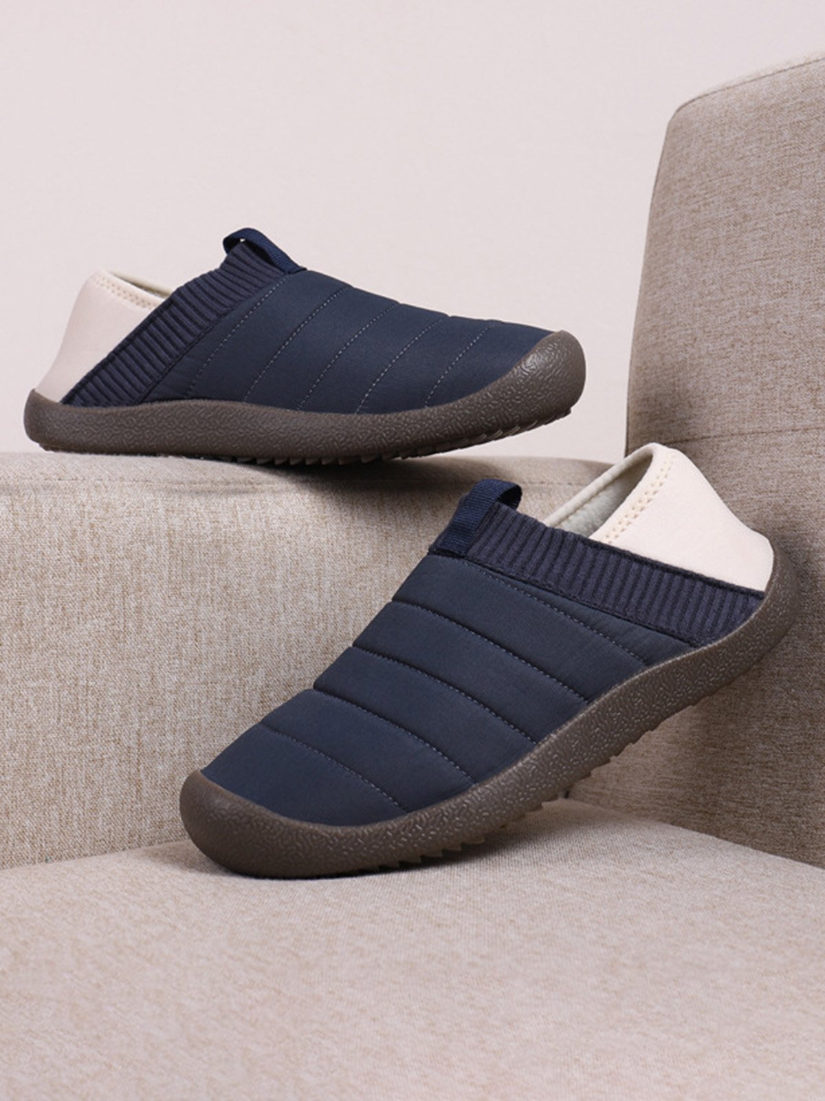 Plus Size Unisex Warm Embossed Slip On Flat Shoes