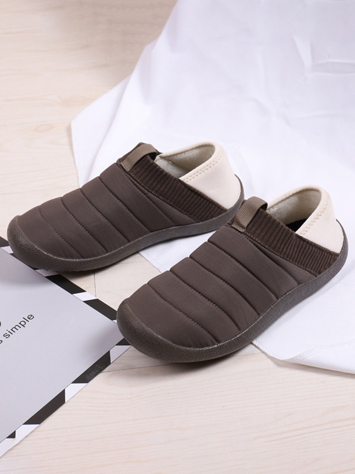 Plus Size Unisex Warm Embossed Slip On Flat Shoes