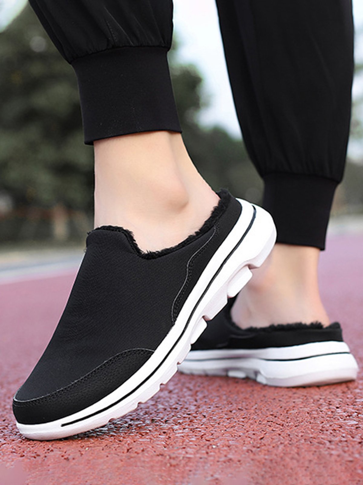 Plus Size Unisex Waterproof Fabric Warm Lined Casual Slippers