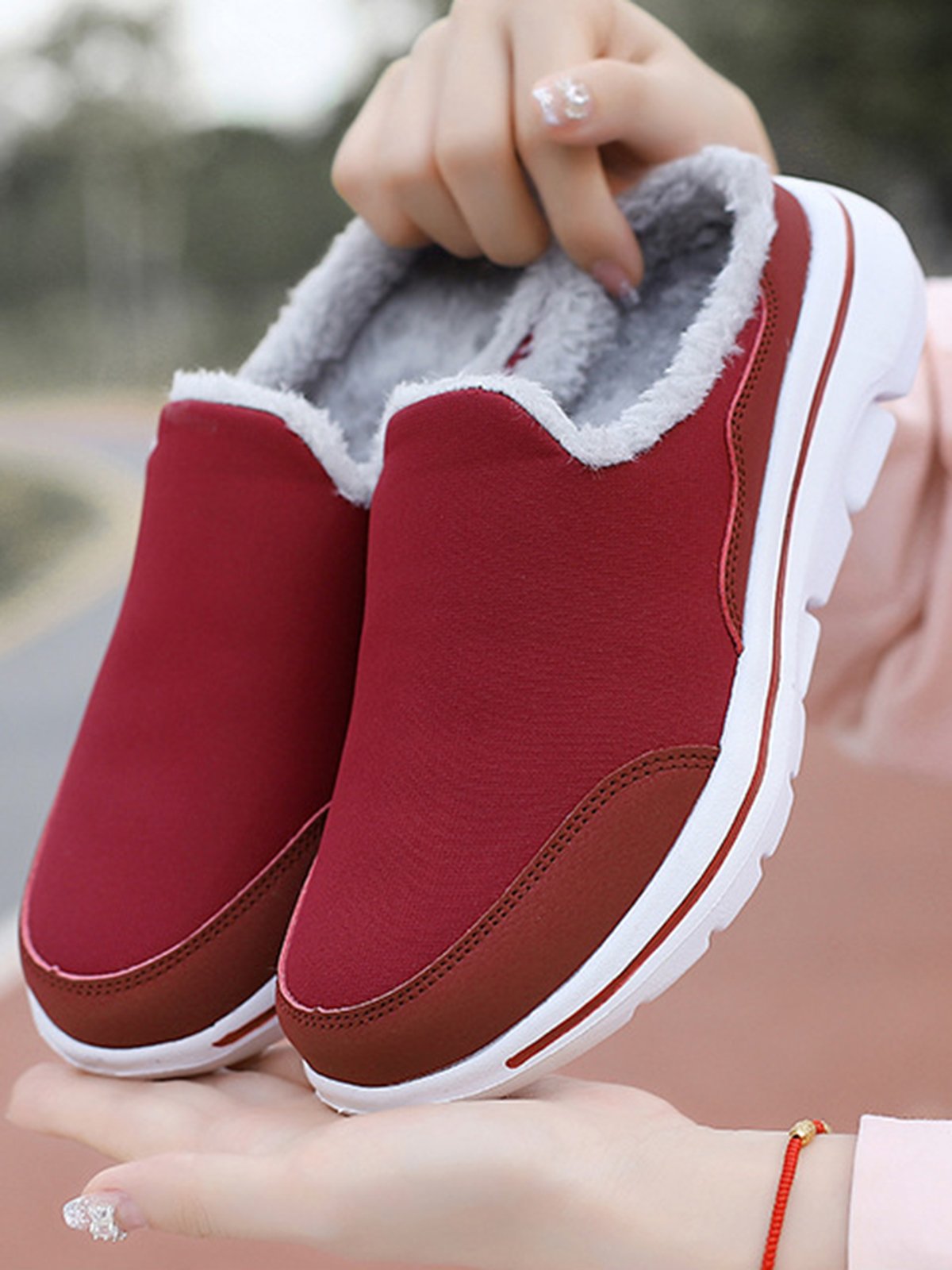 Plus Size Unisex Waterproof Fabric Warm Lined Casual Slippers