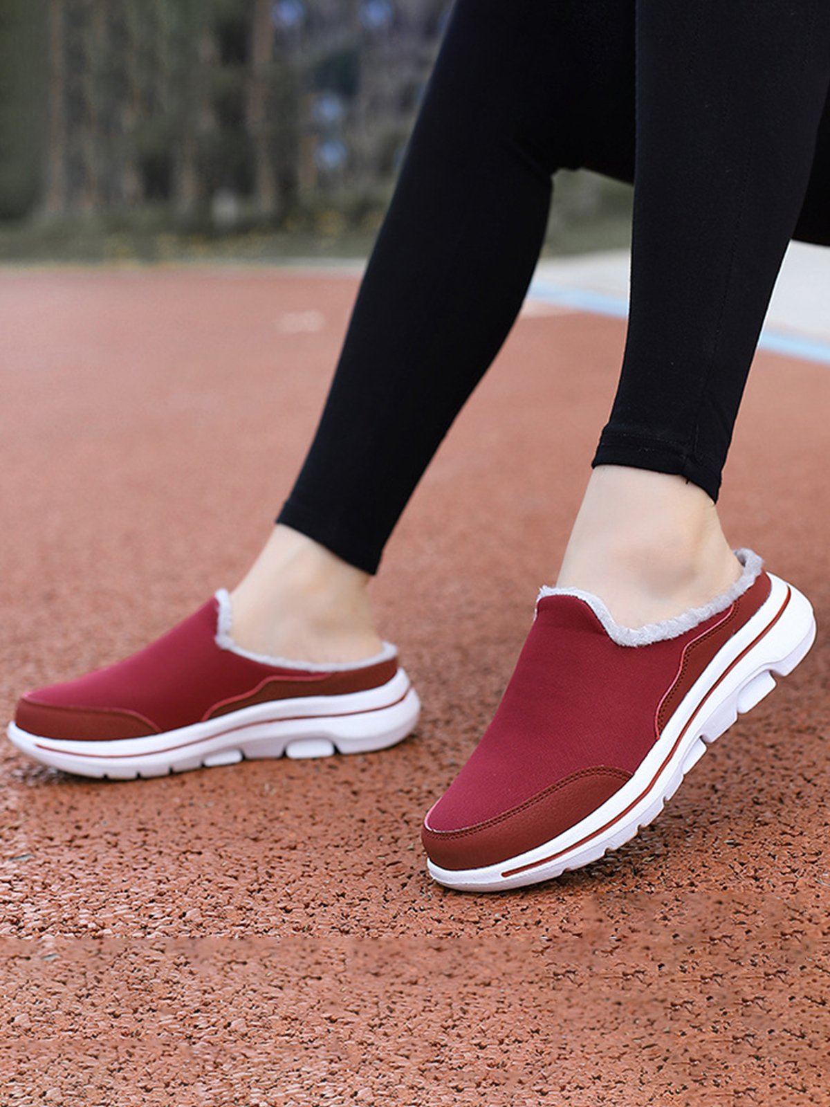 Plus Size Unisex Waterproof Fabric Warm Lined Casual Slippers