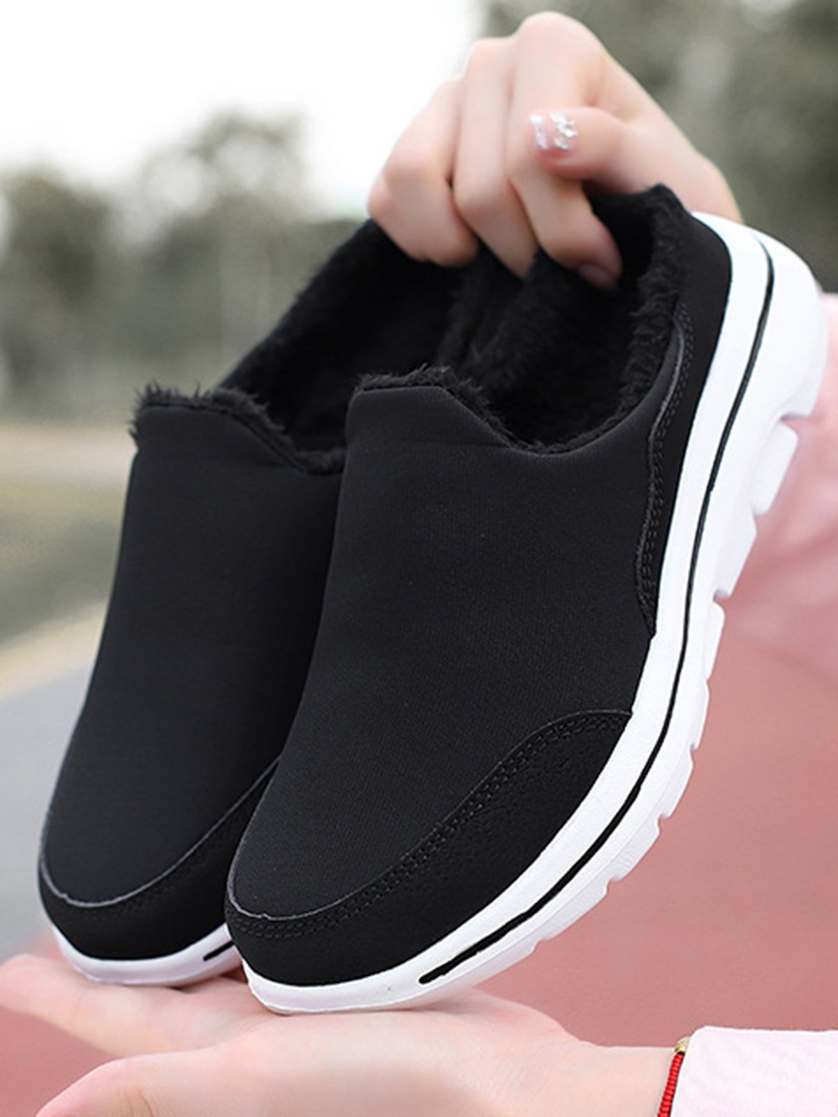 Plus Size Unisex Waterproof Fabric Warm Lined Casual Slippers