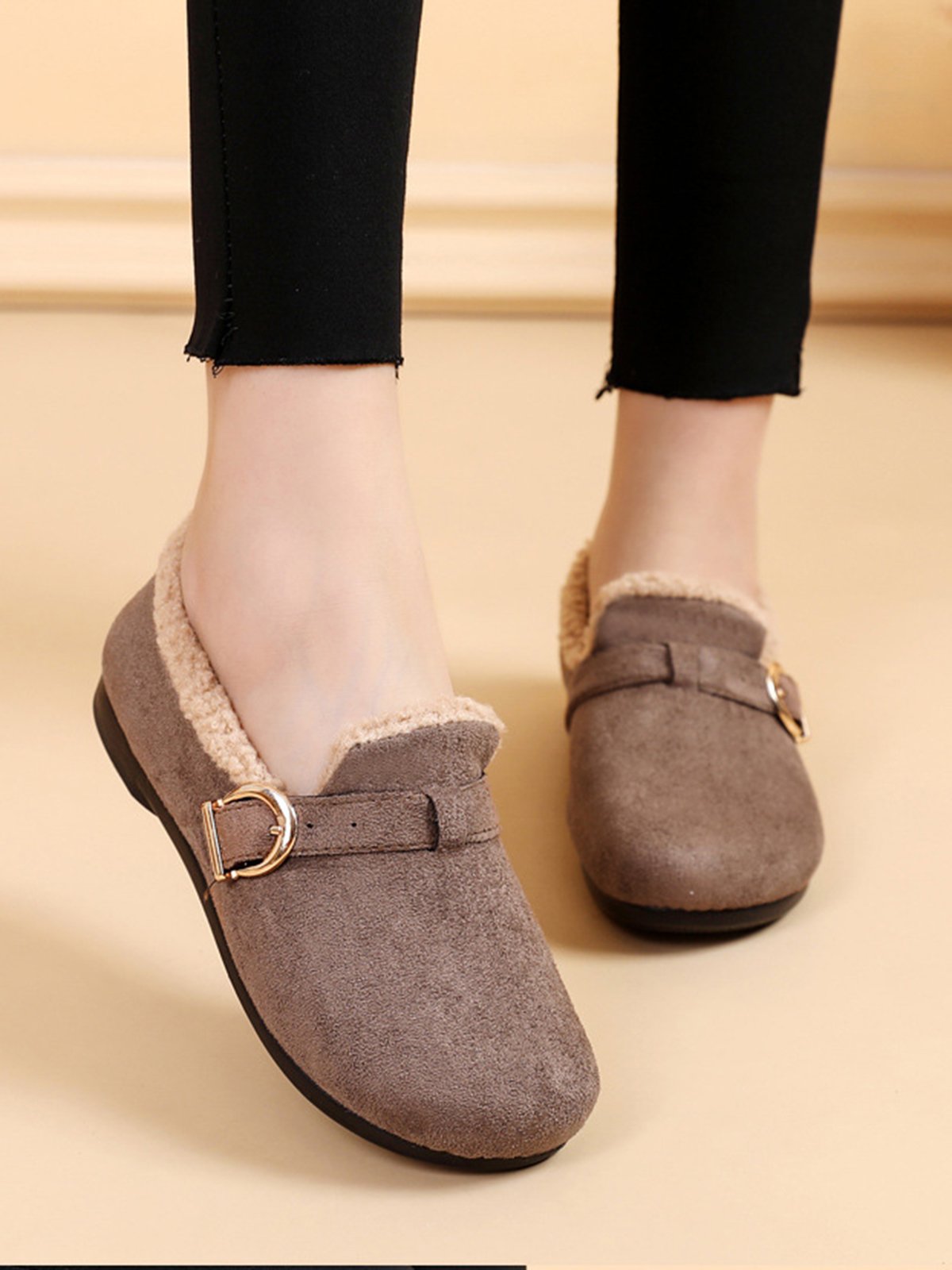 Casual Plain Buckle Warm Lined Flat Peas Shoes