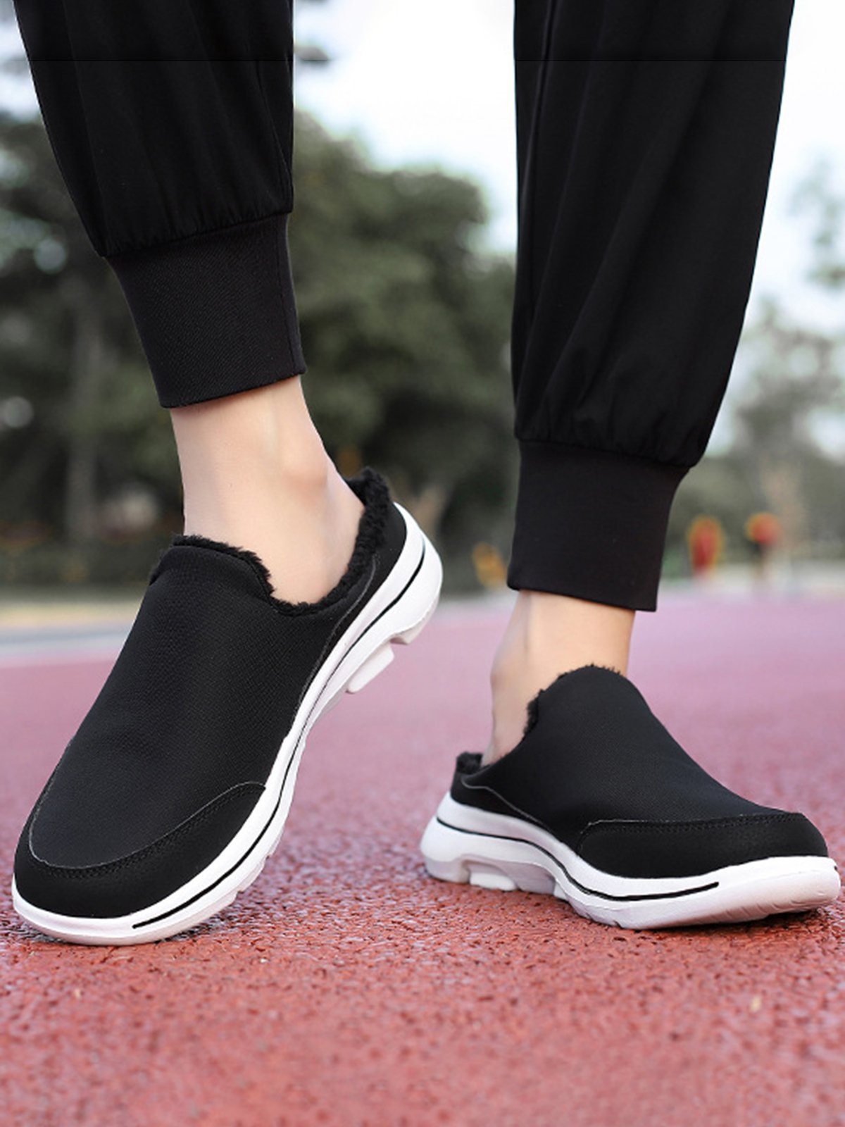 Plus Size Unisex Waterproof Fabric Warm Lined Casual Slippers