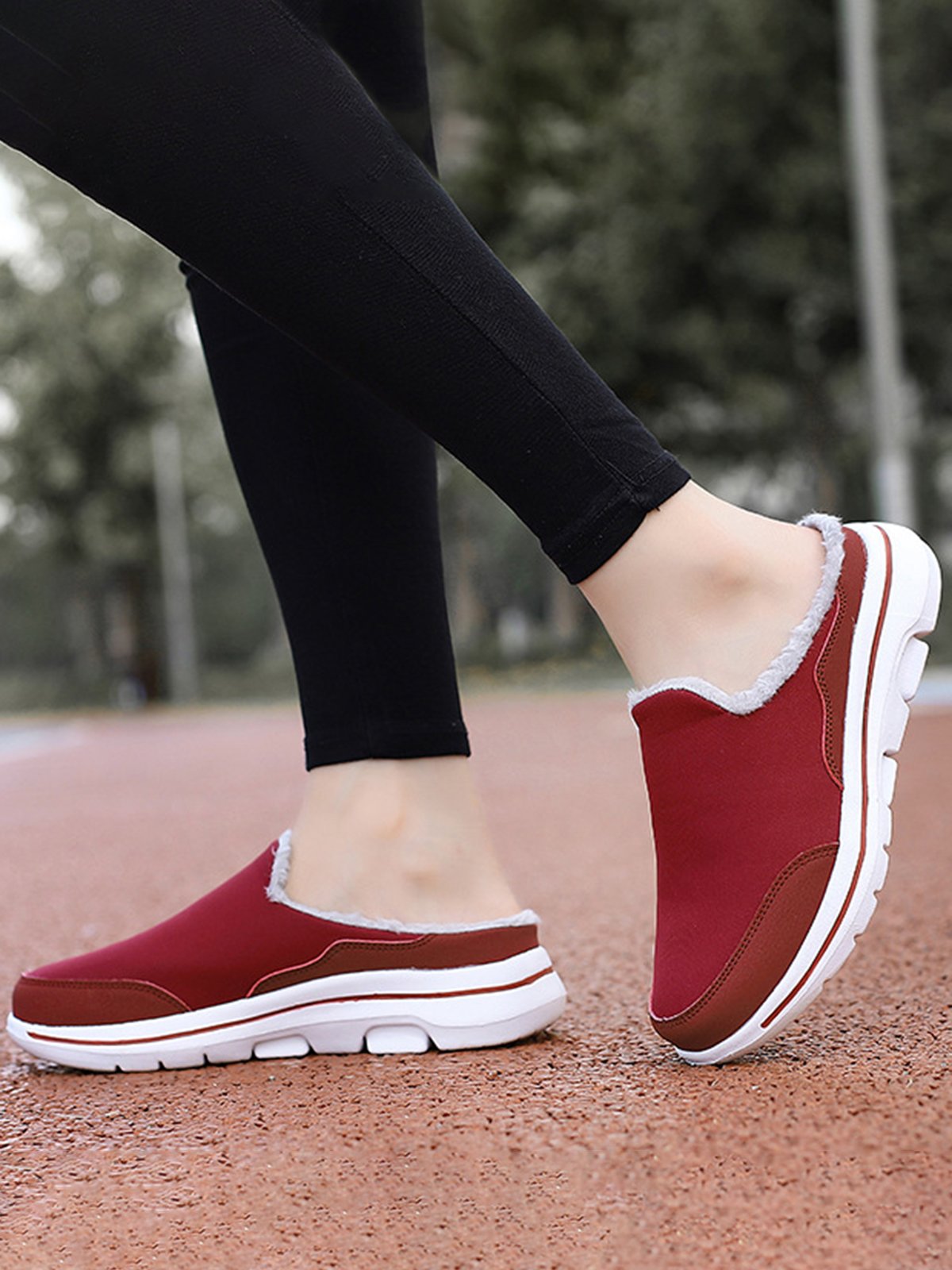 Plus Size Unisex Waterproof Fabric Warm Lined Casual Slippers