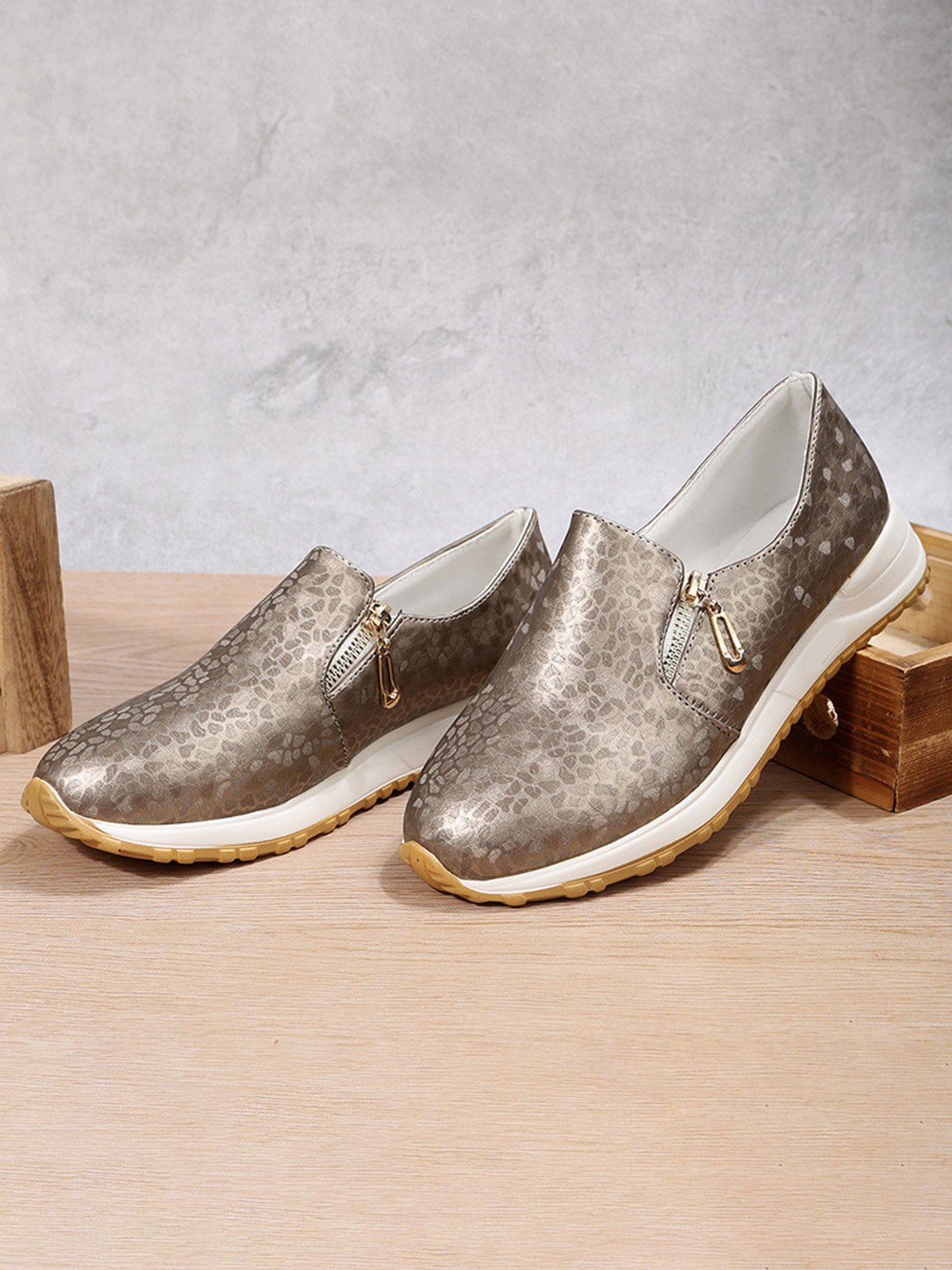 Women's Casual Printing Zip Up Flat Shoes
