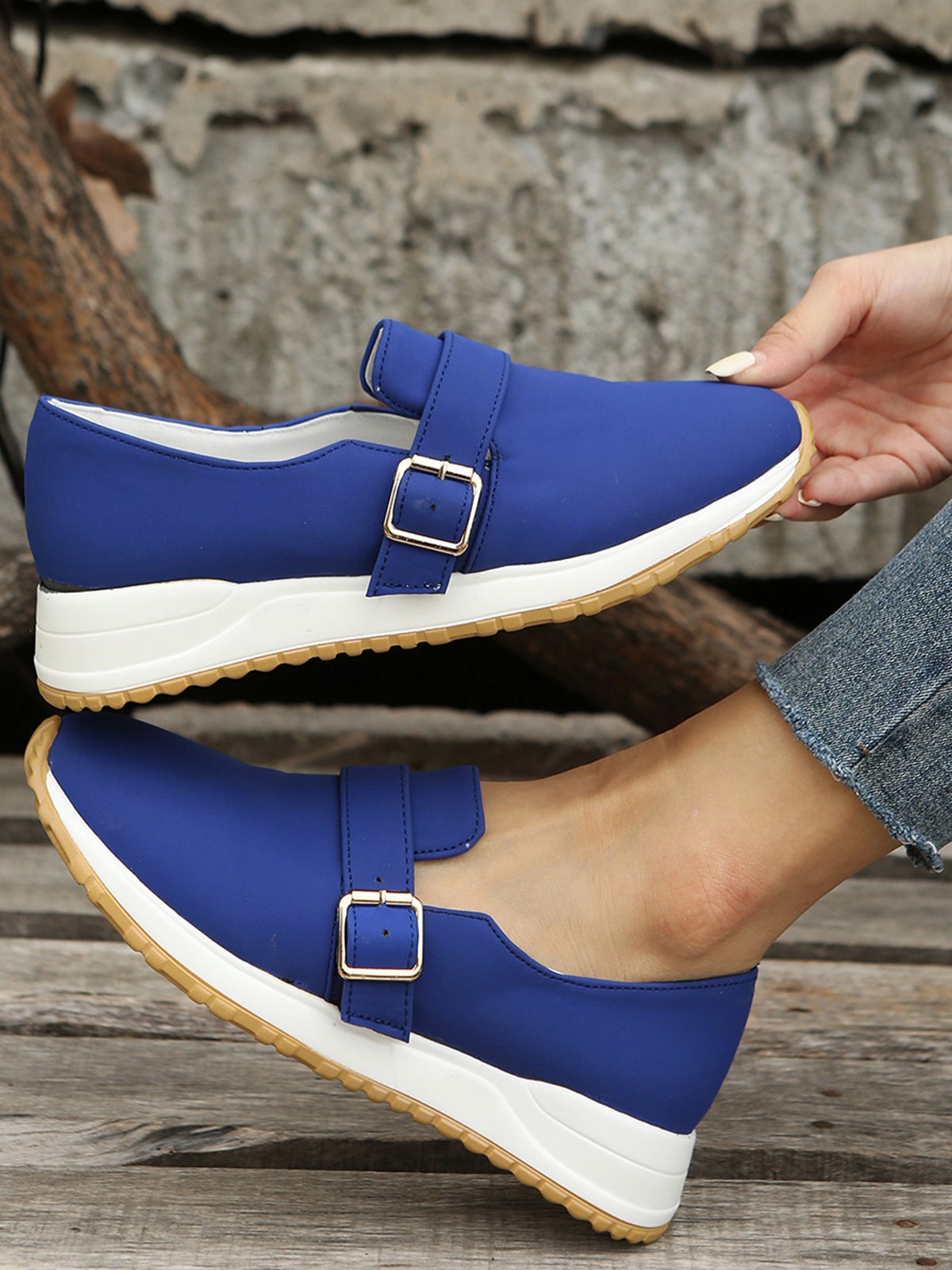 Casual Plain Color Buckle Strap Slip On Flat Sneakers