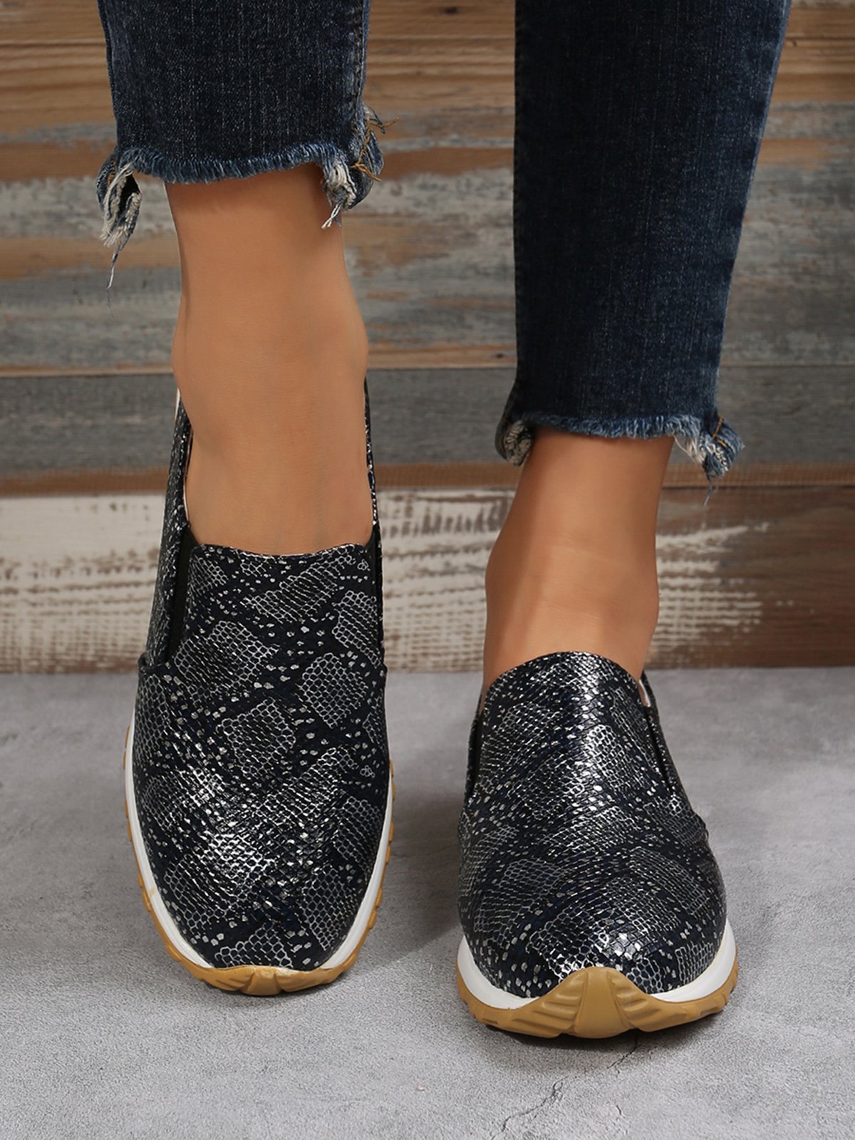 Women's Snakeskin Casual Slip On Sneakers