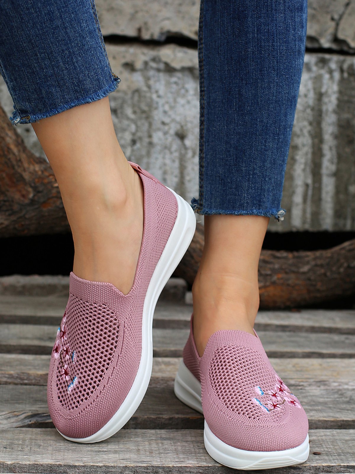 Floral Embroidered Flyknit Sneakers
