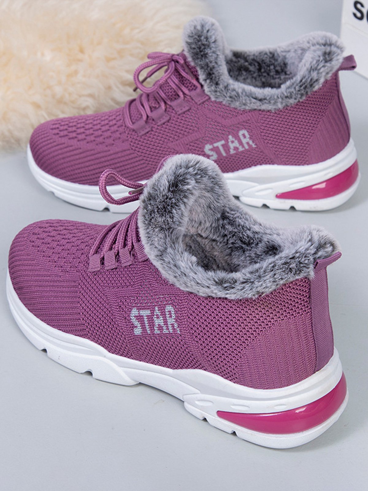 Plush Warm Lightweight Non-Slip Outdoor Sneakers