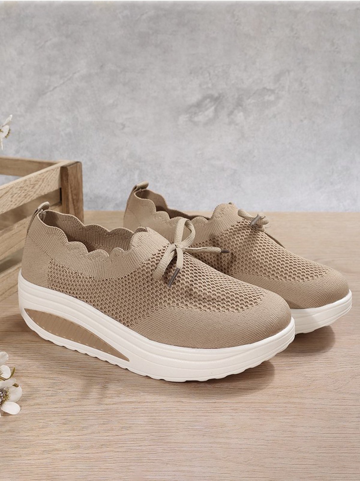 Lace Lace Up Flyknit Platform Sneakers