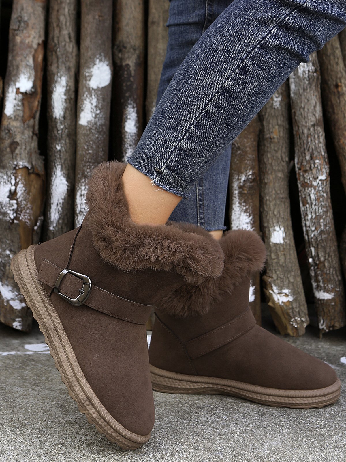 Casual Buckle Decor Faux Suede Furry Snow Boots
