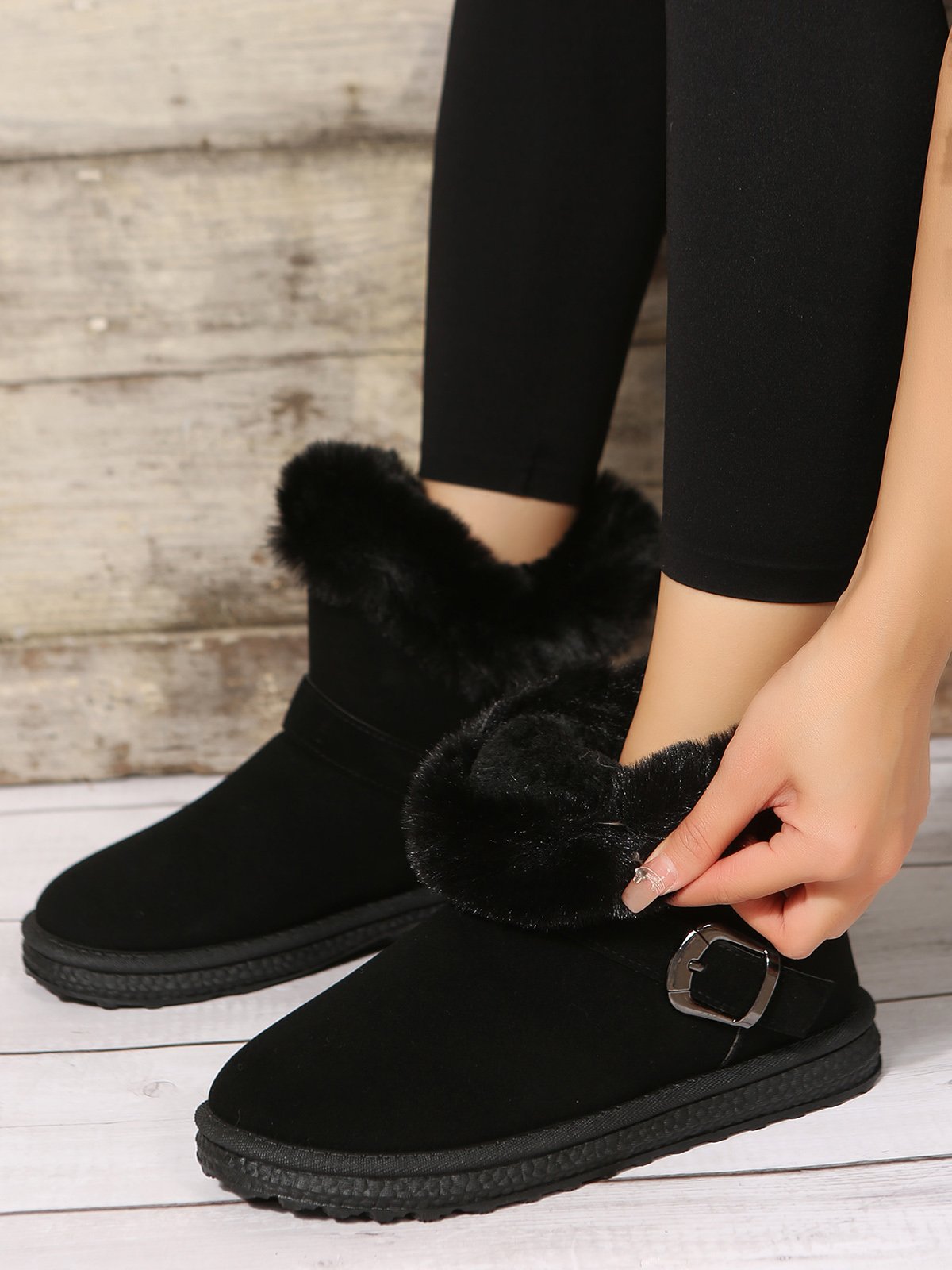 Casual Buckle Decor Faux Suede Furry Snow Boots