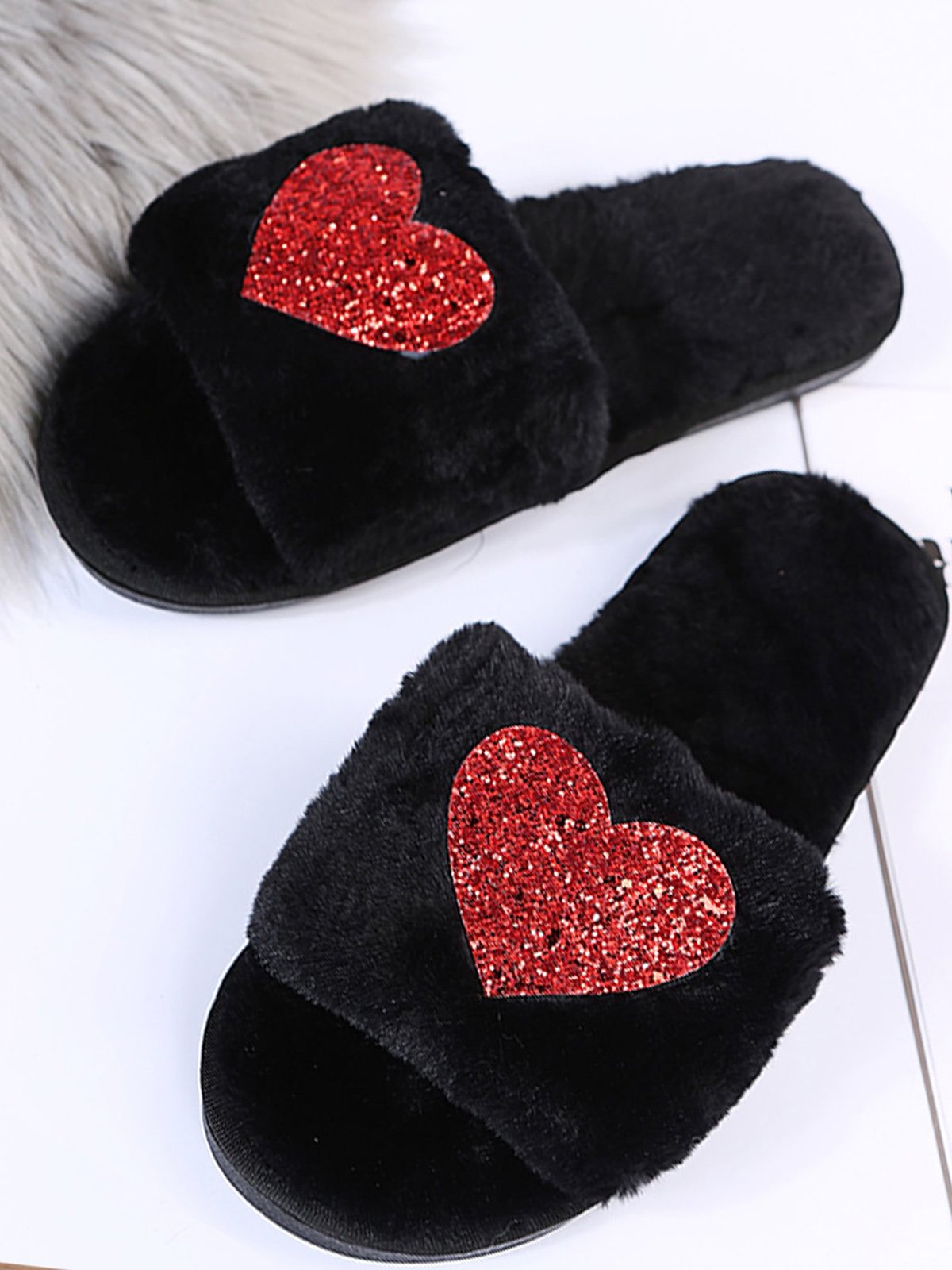 Heart Glitter Decor Fluffy Open-Top Slippers
