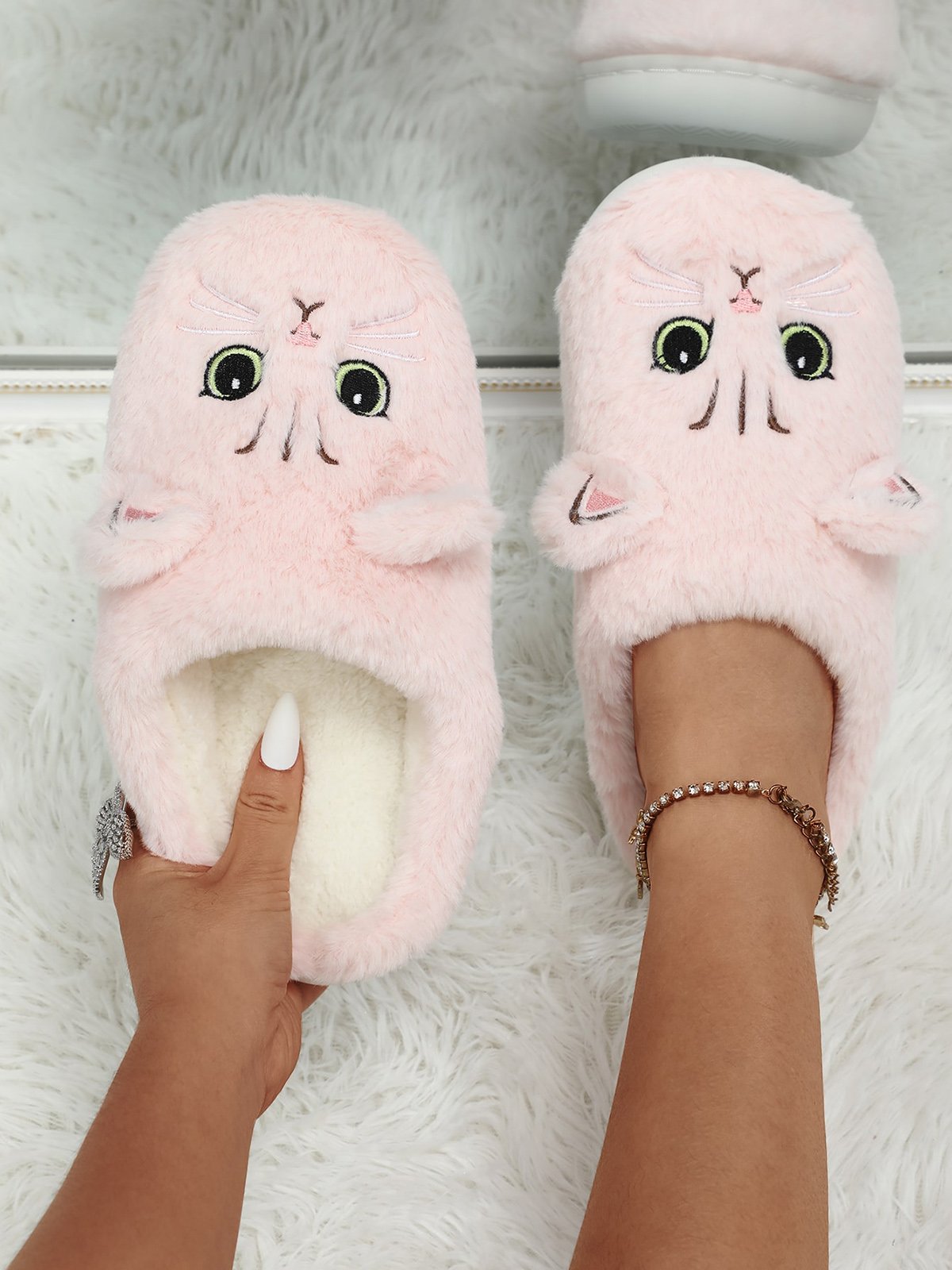 Cartoon Cat Design Embroidered Fuzzy Novelty Slippers