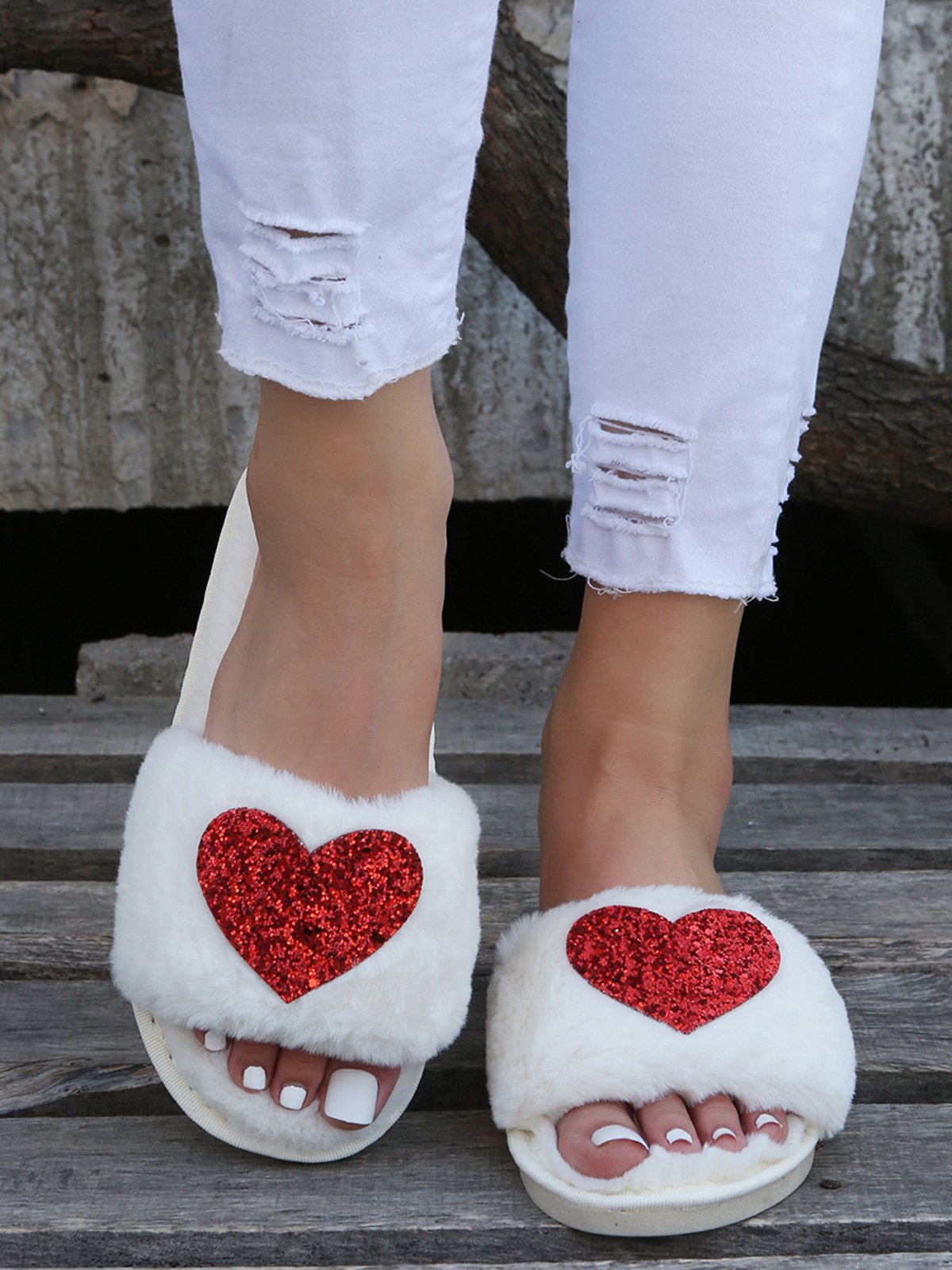 Heart Glitter Decor Fluffy Open-Top Slippers