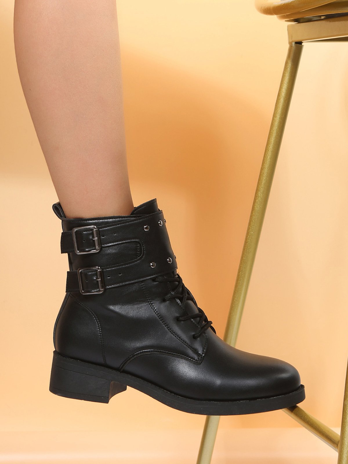 Black Riveted Buckle Coarse Heel Motorcycle Boots