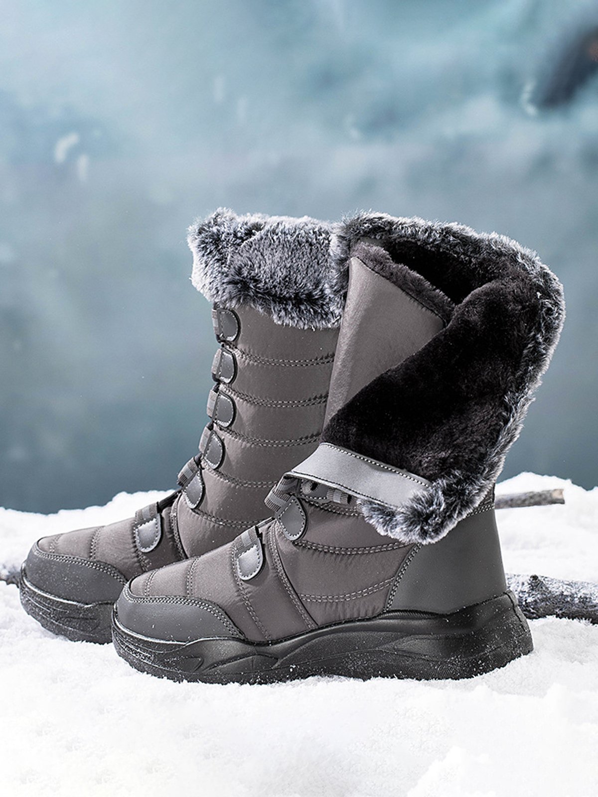 Plus Size Non-Slip Furry Lined Lace-Up Outdoor Boots