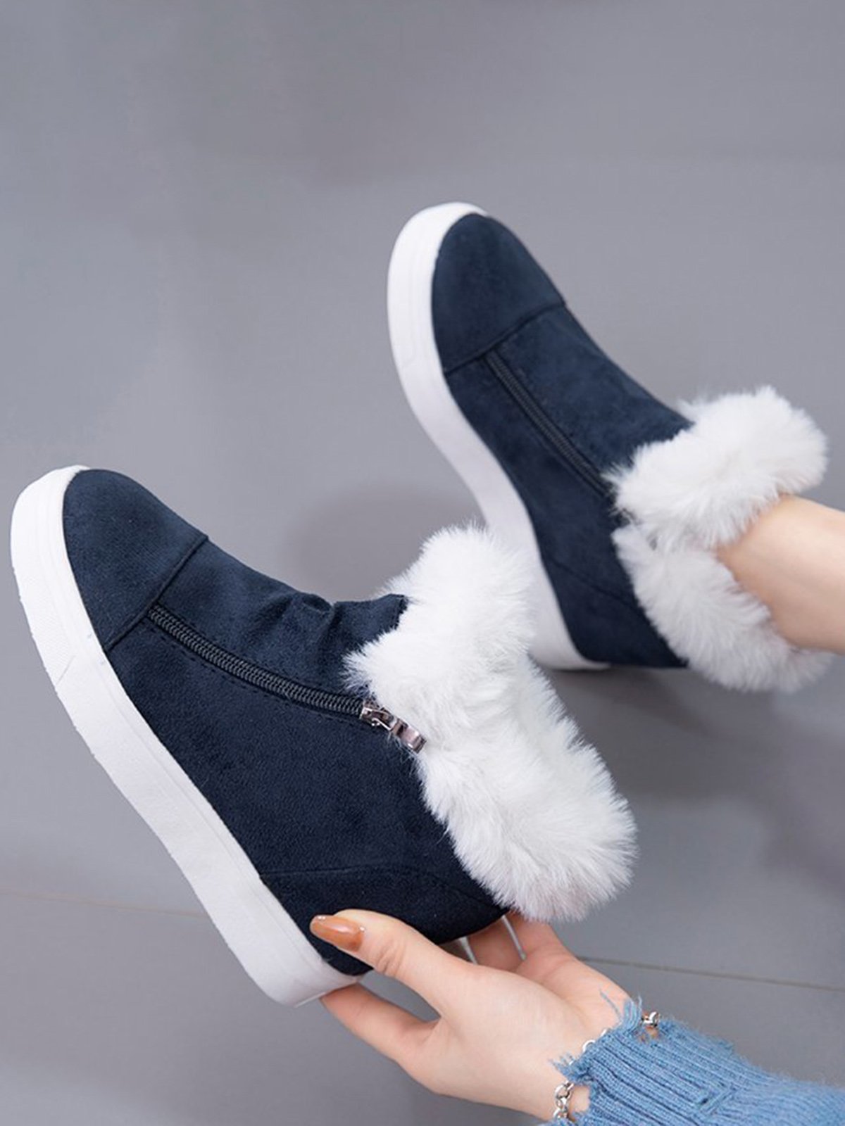 Plus Size Warm Fur Lined Hidden Wedge Ankle Boots