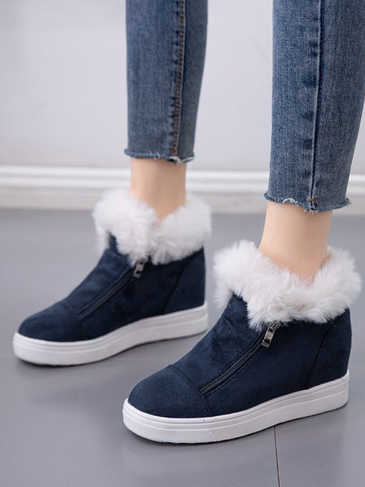 Plus Size Warm Fur Lined Hidden Wedge Ankle Boots