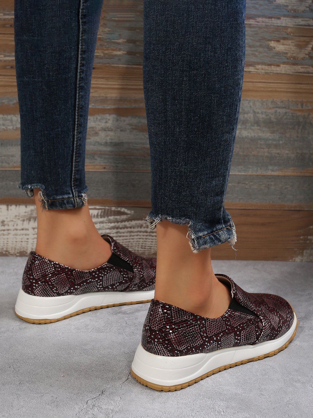 Women's Snakeskin Casual Slip On Sneakers