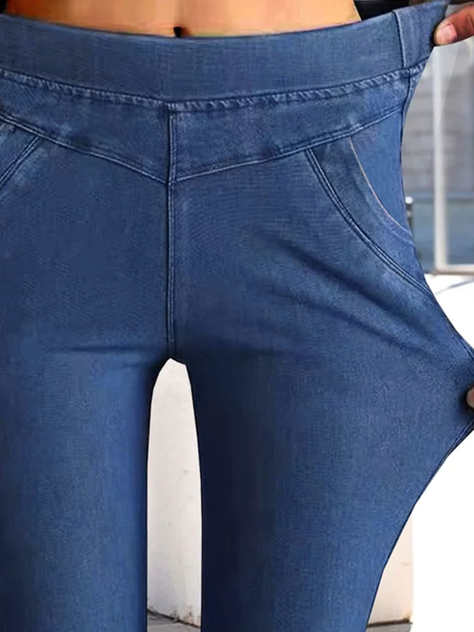Casual Fit Pocket Irregular High Stretch Jeans