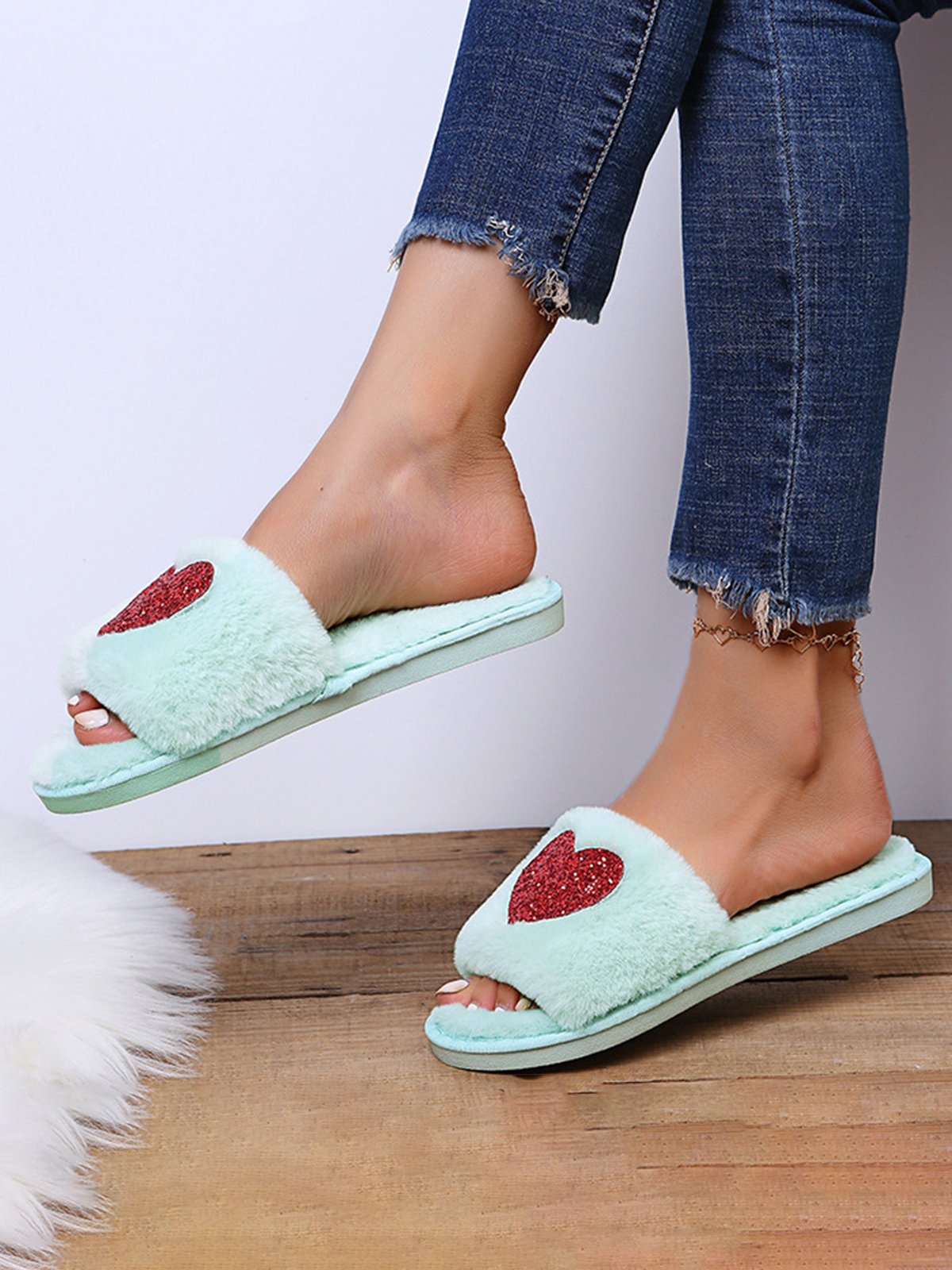 Heart Glitter Decor Fluffy Open-Top Slippers