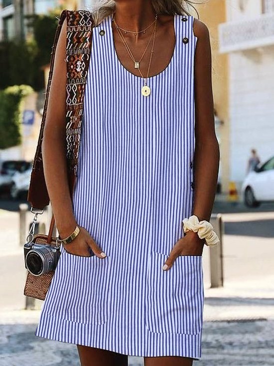 Fit U-Neck Printed Casual Shorts