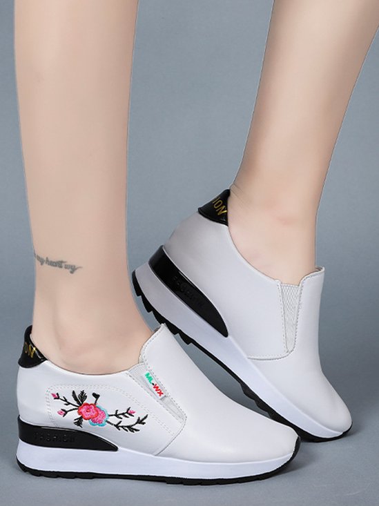 Women's Inner Height Increase Slip On Casual Sneakers
