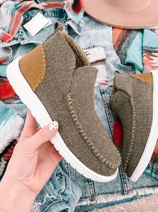 Womens's Warm Lined Slip On Canvas Shoes