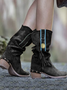 Fringed suede in the middle of the boots